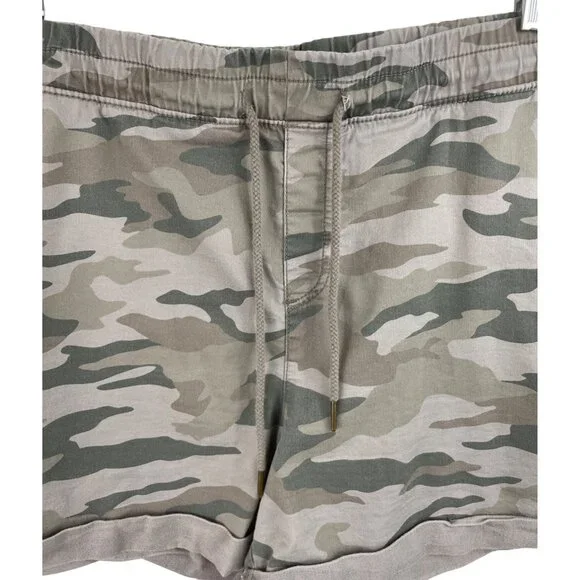 Time & Tru Womens Size XXXL (22) Camo Camouflage Shorts Elastic Waist Drawstring - Picture 3 of 10